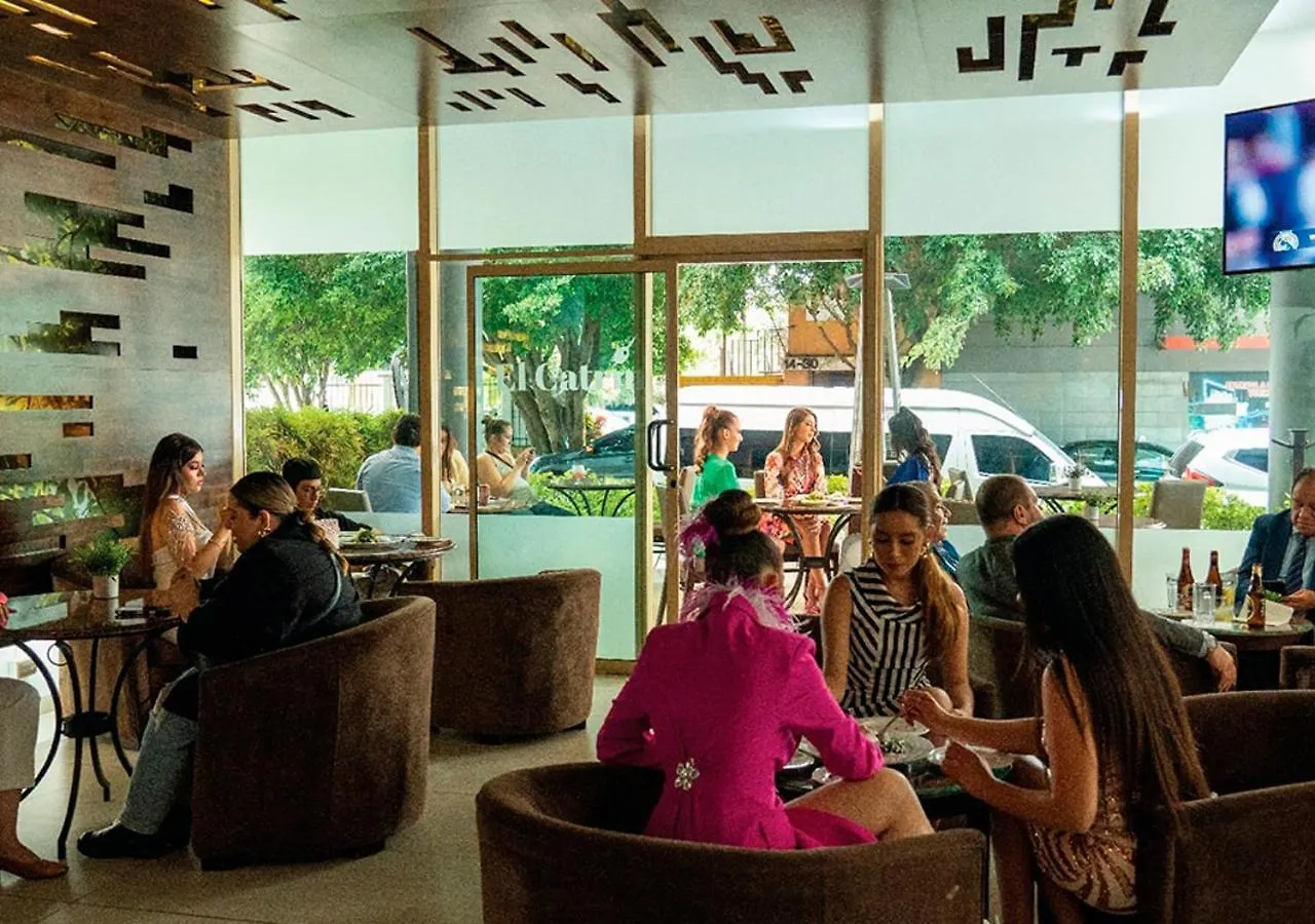 Clarion Suites Guatemala City Hotel