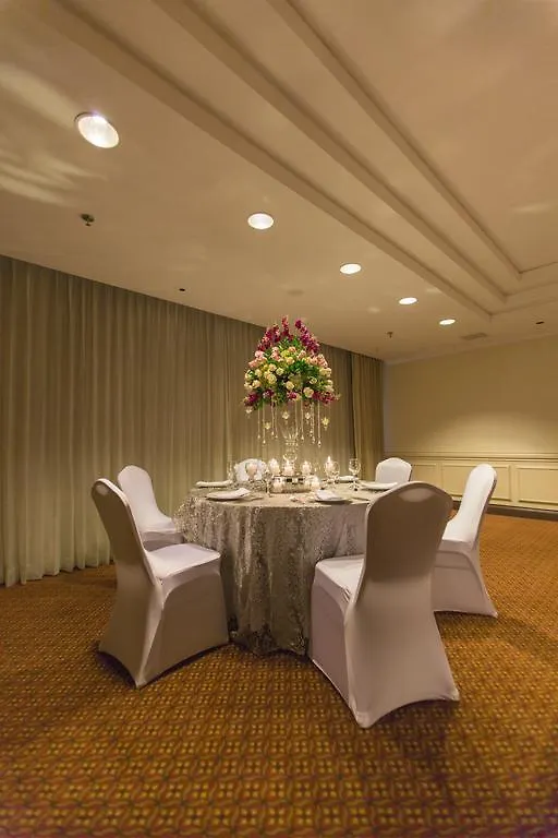Hotel Clarion Suites Guatemala 5*,