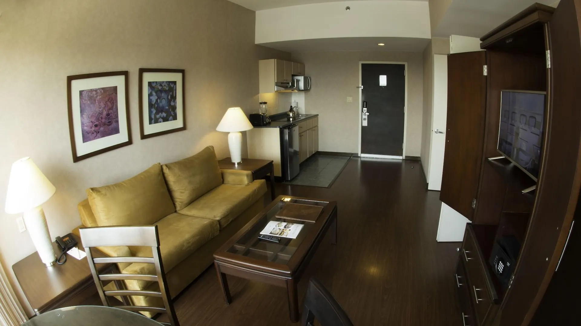 Clarion Suites Guatemala City